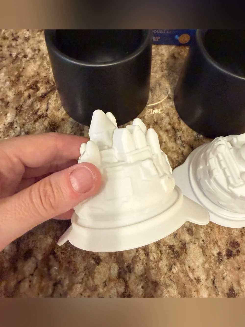Harry Potter Silicone Cocktail Ice Cube Molds Hogwarts Castle William Sonoma